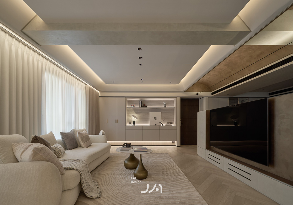 靜洄 Still Current